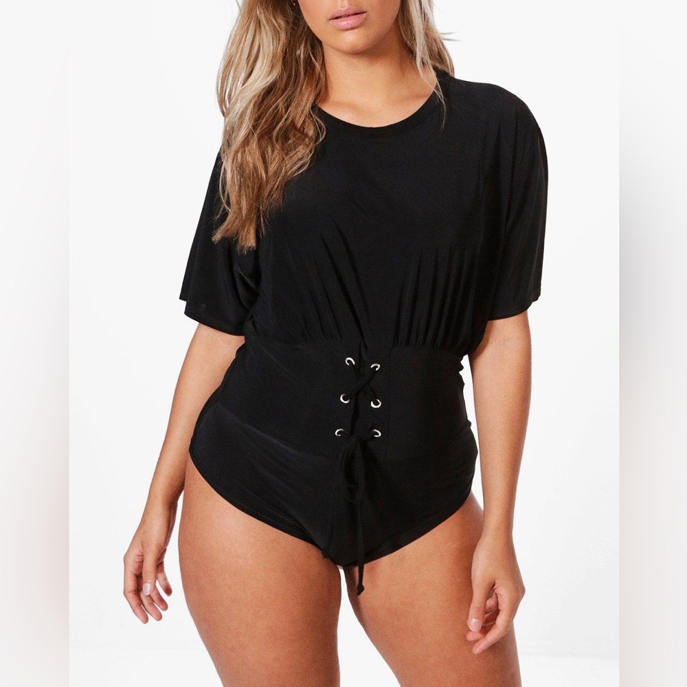 NWT 14 BooHoo Plus Natalie Corset Detail Bodysuit